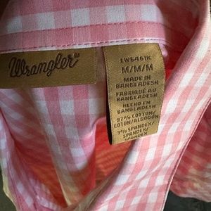 Pink Wrangler Pearl snap shirt